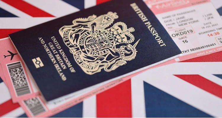How to Recognize a Fake Passport at a Border Checkpoint Fake passport