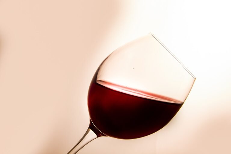 Savoring Red Wine Without the Alcohol: Flavor, Ritual, and Wellness non alcoholic red wine