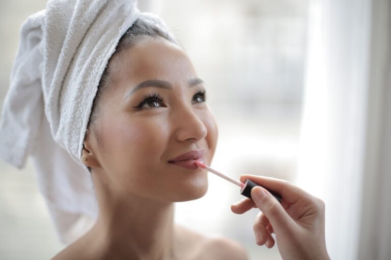Natural Pink Lip Gloss