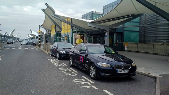 Heathrow to Gatwick Taxi