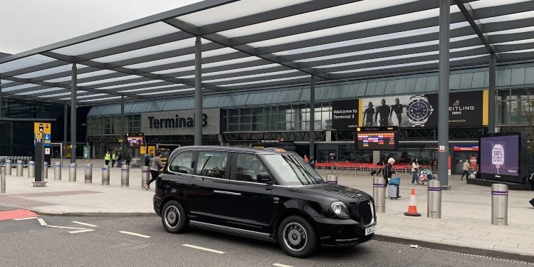 How Does Heathrow to Birmingham Taxi Improve Trips? Heathrow to Birmingham Taxi